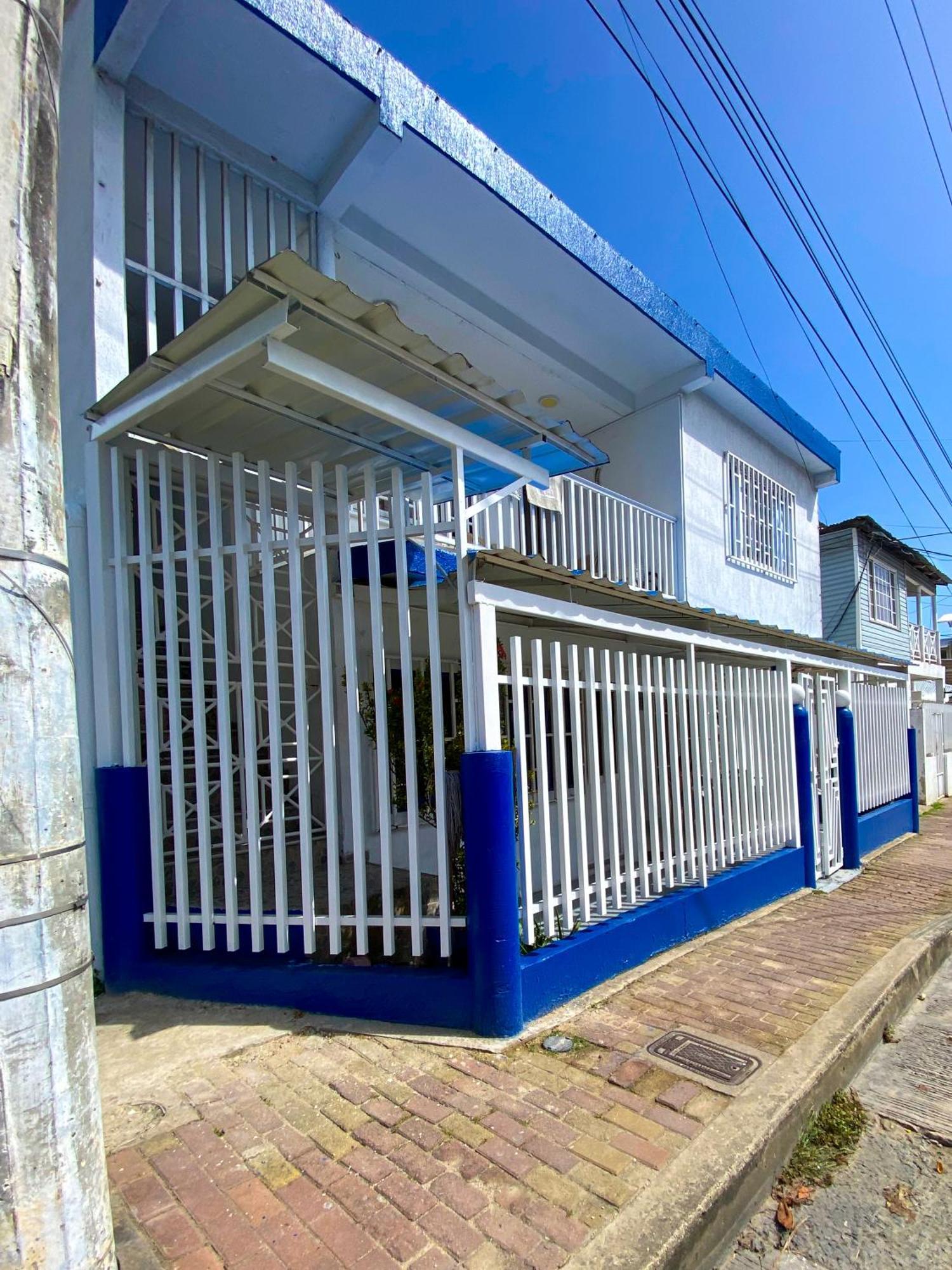 Miss Yasmin Place San Andres  Ngoại thất bức ảnh