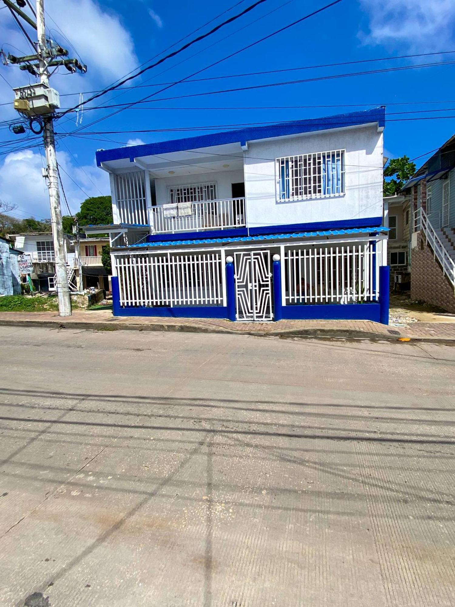 Miss Yasmin Place San Andres  Ngoại thất bức ảnh